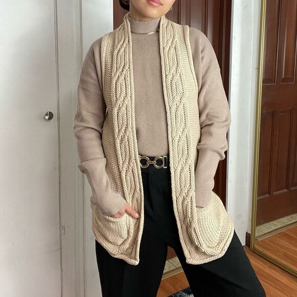 Banana Republic  knitted open front vest - Picture 1 of 6